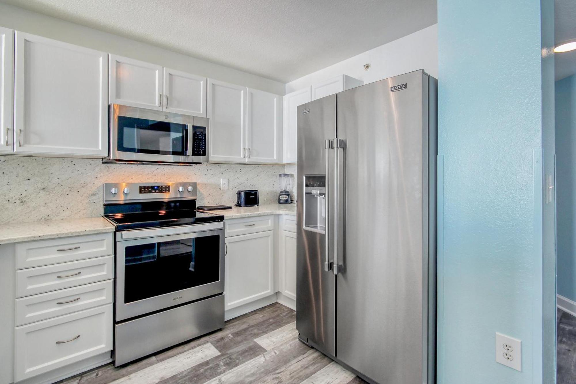 Prince Resort Oceanfront 1834 At Cherry Grove Pier Myrtle Beach Eksteriør bilde